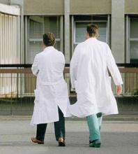 Stabilizzazione precari in sanità, firmato il verbale d'intesa anche per la dirigenza medica